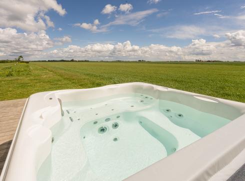 jacuzzi 2